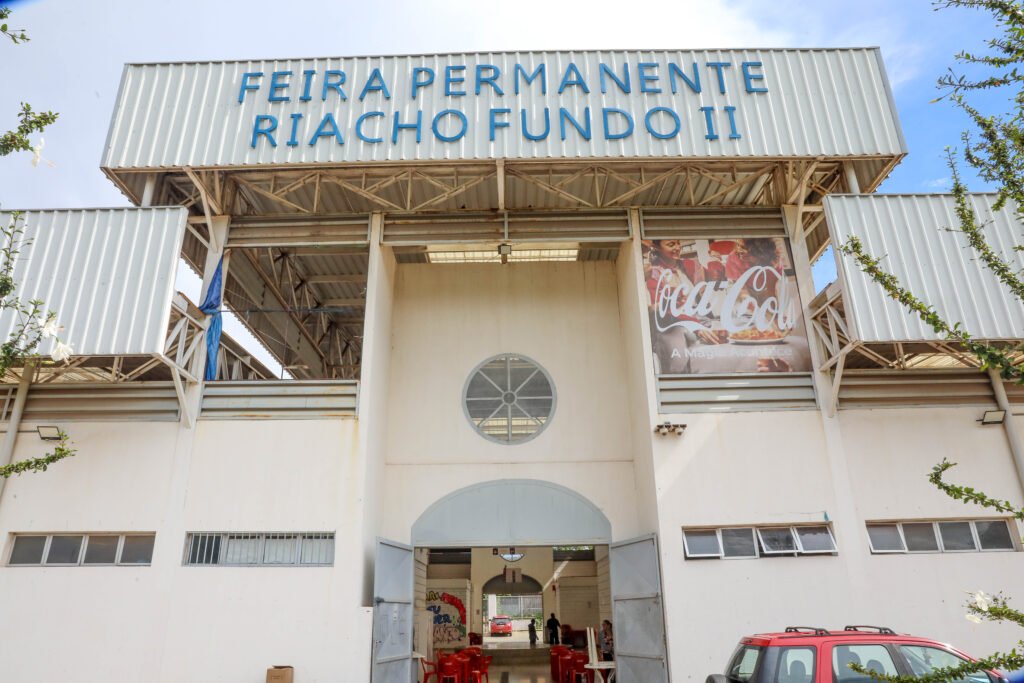 A obra da feira do Riacho Fundo II foi inaugurada em 2018, mas apenas em 2021 este GDF conseguiu destravar a ocupação das bancas para um funcionamento pleno do comércio

