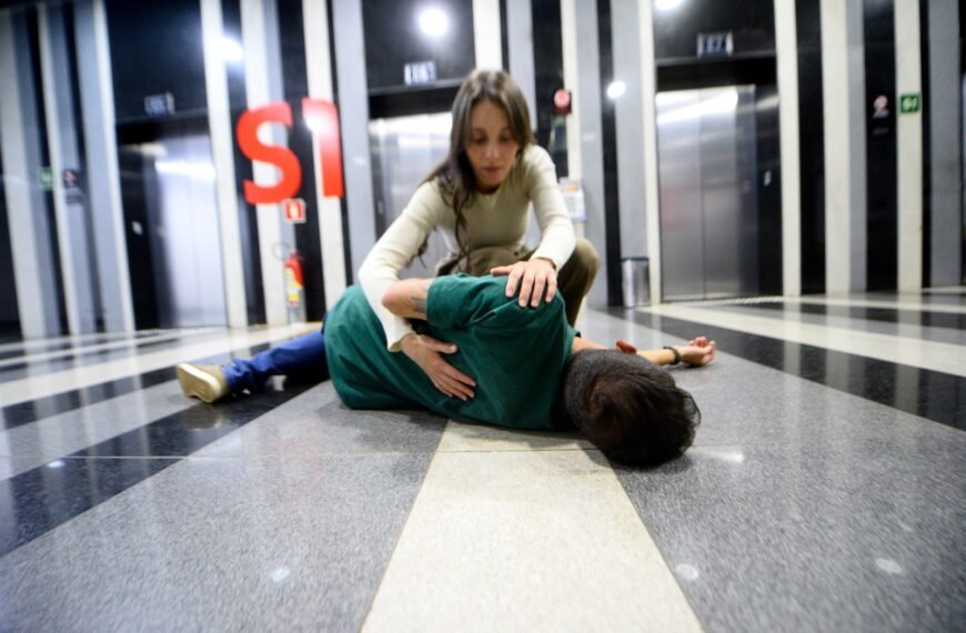 Epilepsia: saber agir em uma crise pode evitar acidentes e salvar vidas