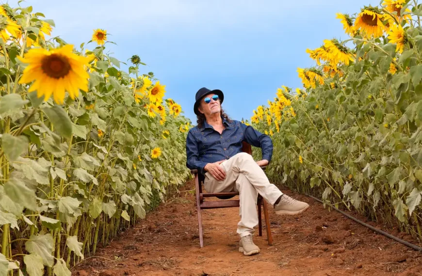 Alceu Valença celebra 80 anos com turnê nacional “80 Girassóis”