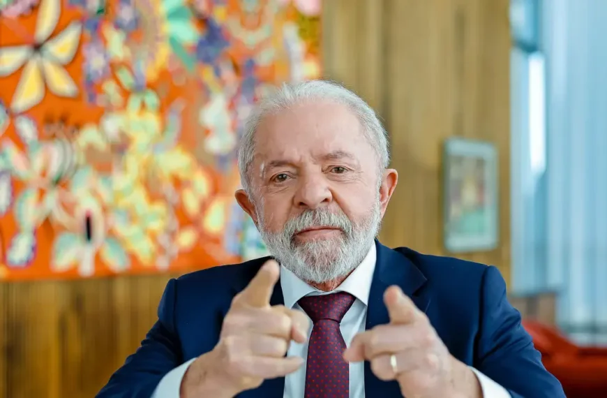 Em clima pré-eleitoral, Lula diz que mentiras afastaram Brasil de cenário “muito melhor”