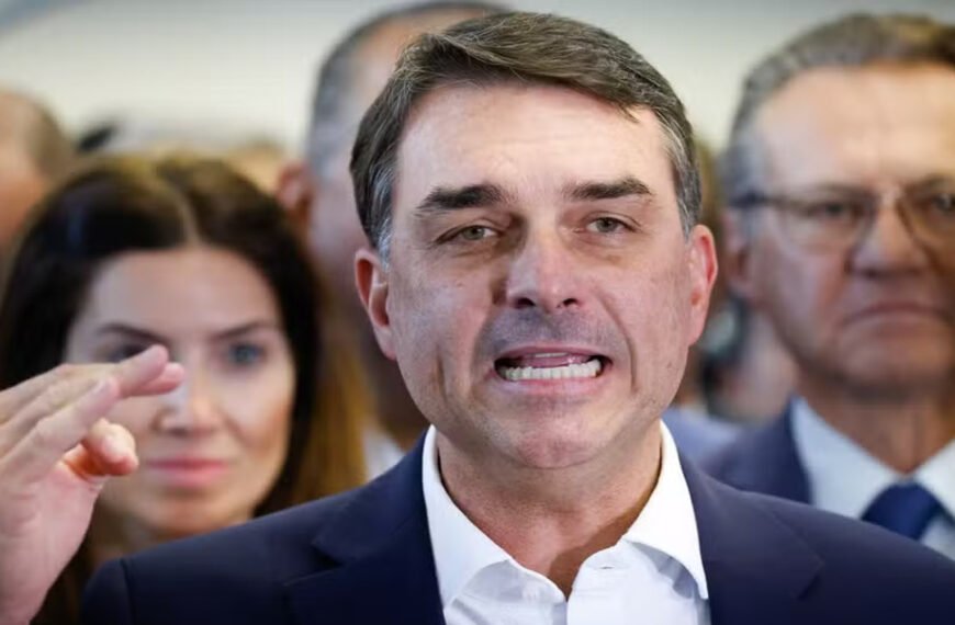 Flávio Bolsonaro quer PCC e CV como grupos Terroristas
