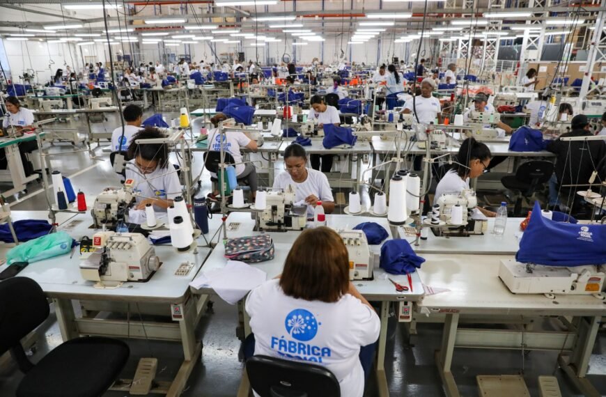 Fábrica Social amplia horários para incentivar empreendedorismo entre alunos