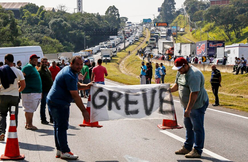 MP do Frete trava no Senado e caminhoneiros voltam a ameaçar paralisação